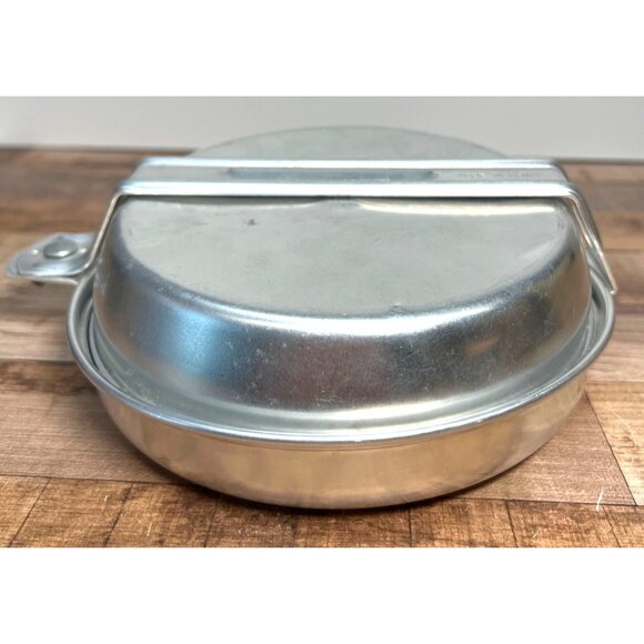 Vintage Aluminum Mess Kit With Handle & Black Cup Camping Cooking Set - Picture 1 of 6